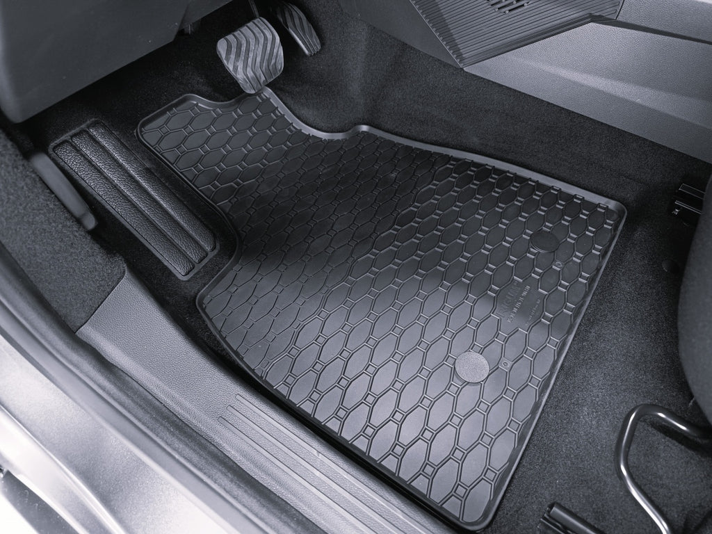 Rubber automatten voor de Dacia Bigster HEV (2025-heden) - Rubber - 4-delig - Complete set