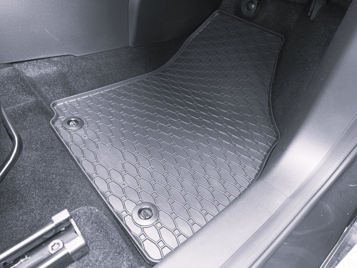Rubber automatten voor de MG ZS Hybrid+ (2025-heden) - Rubber - 4-delig - Complete set