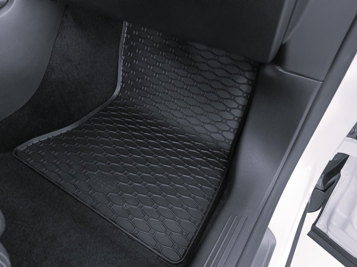 Rubber automatten voor de Mercedes EQB (X243) (2022-heden) - Rubber - 4-delig - Complete set