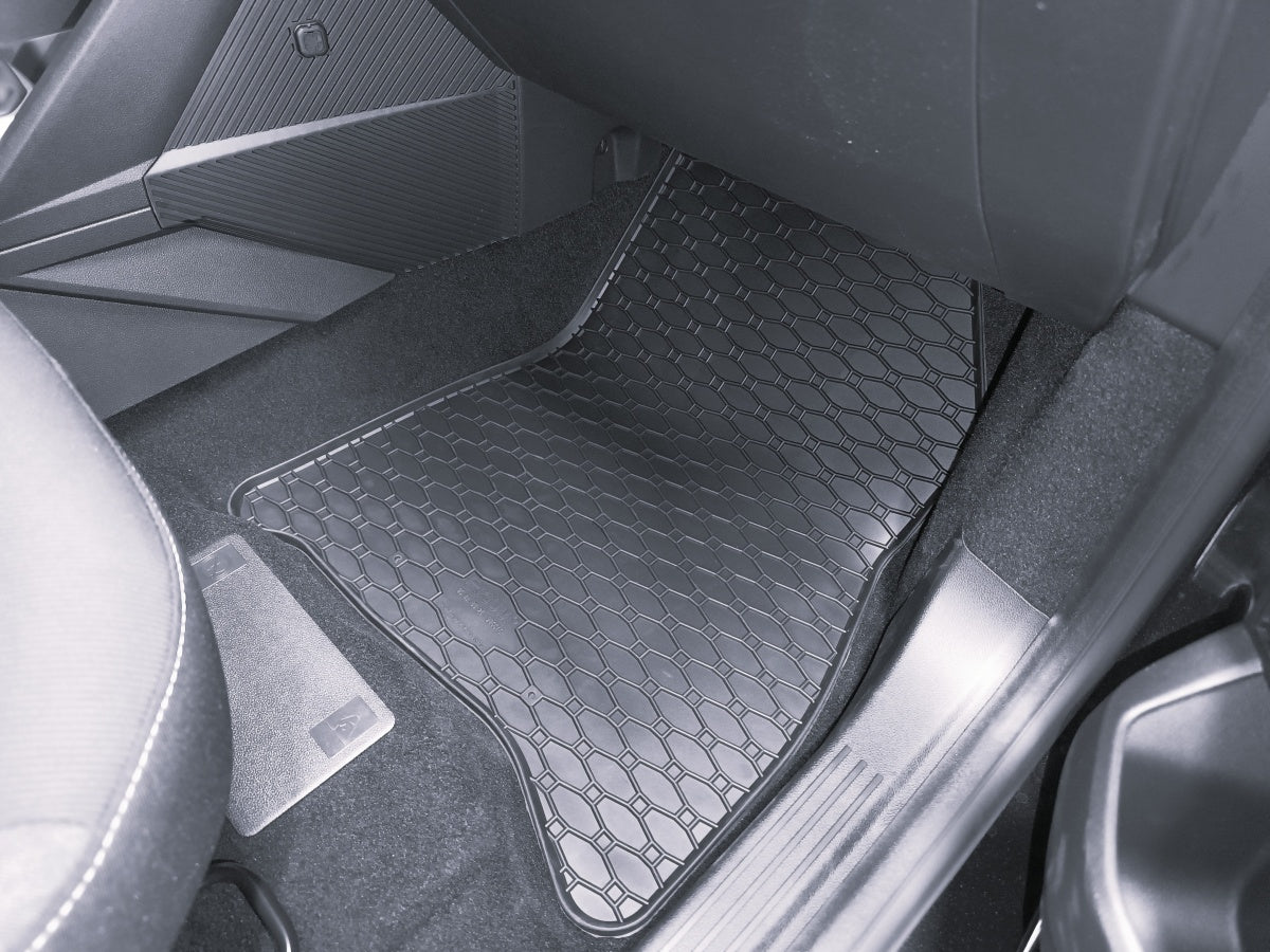 Rubber automatten voor de Dacia Bigster MHEV/LPG (2025-heden) - Rubber - 4-delig - Complete set